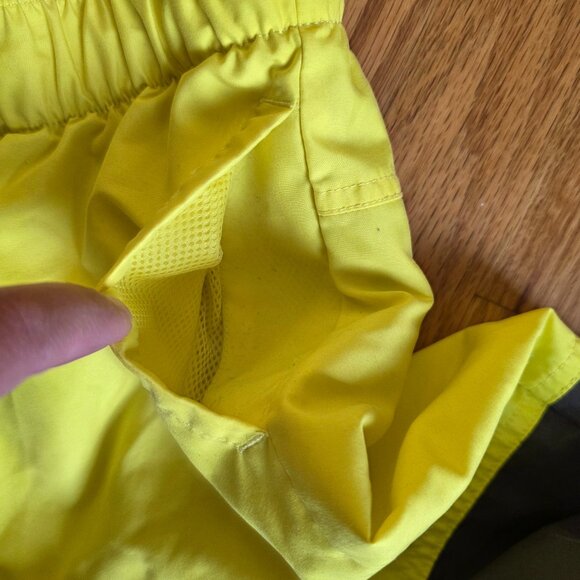 NORTH FACE Boy's Quick Dry Pull on Shorts | Size Medium 10-12 | Yellow Gray - Picture 3 of 5